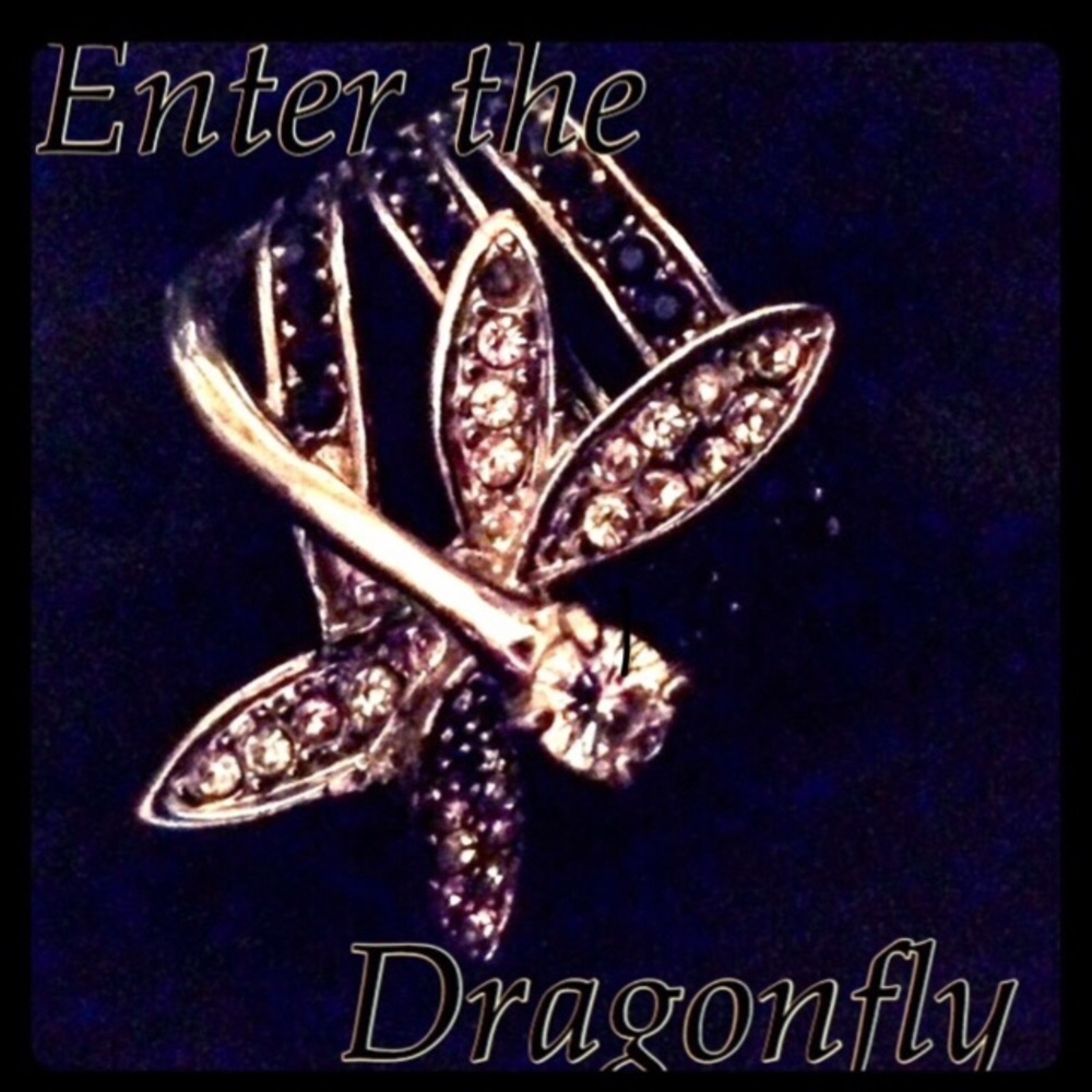 NWT HALLOWEEN GOTHIC BLACK & SILVER DRAGONFLY RING /SIZE 6